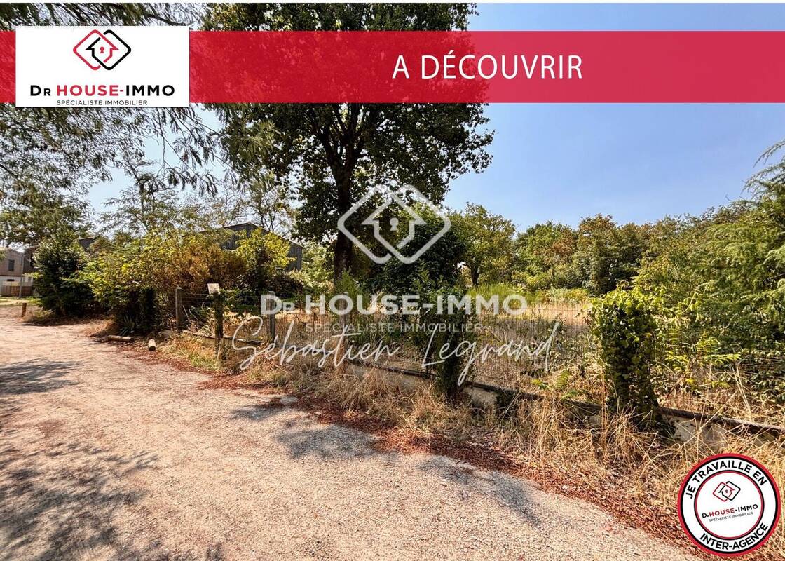 Terrain à PAREMPUYRE