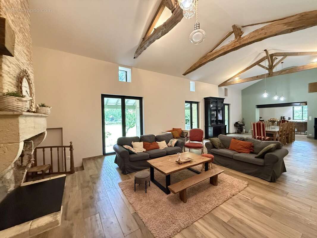 Maison à SAINT-MEARD-DE-GURCON