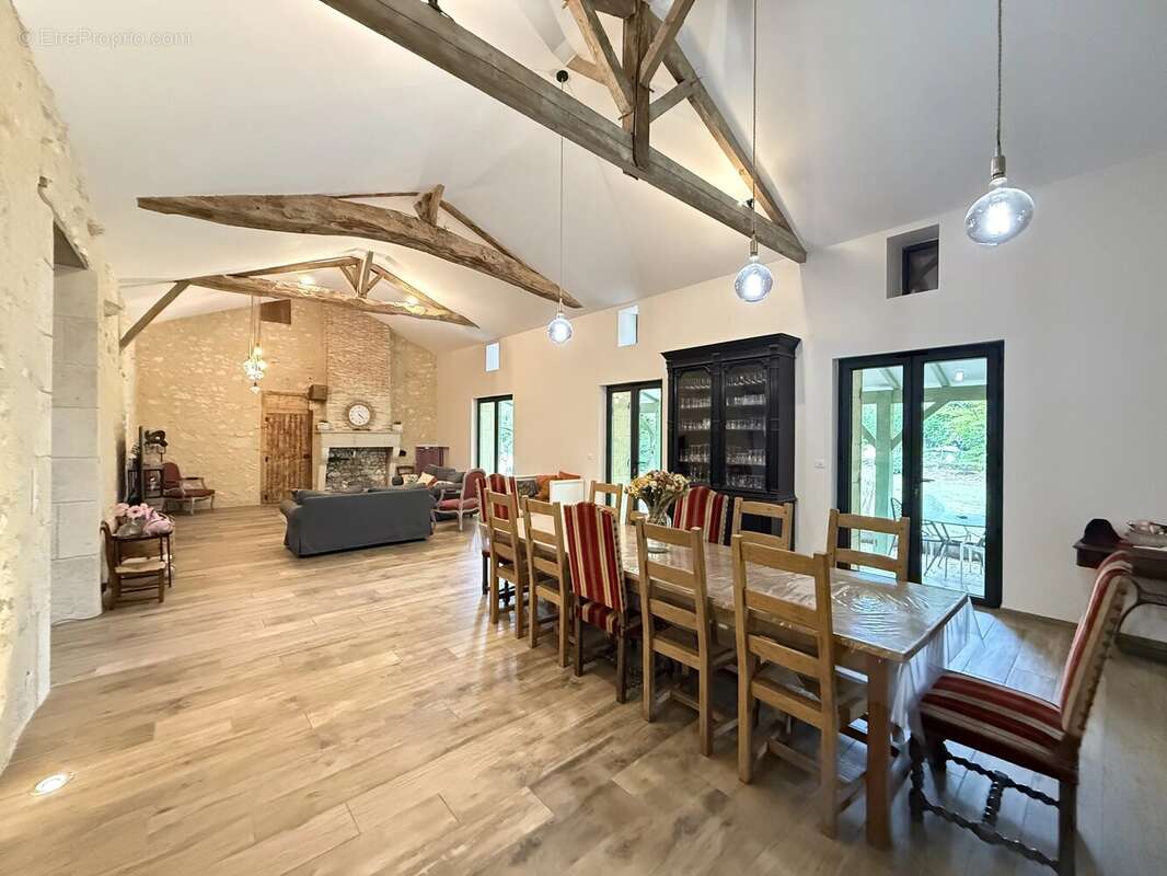 Maison à SAINT-MEARD-DE-GURCON