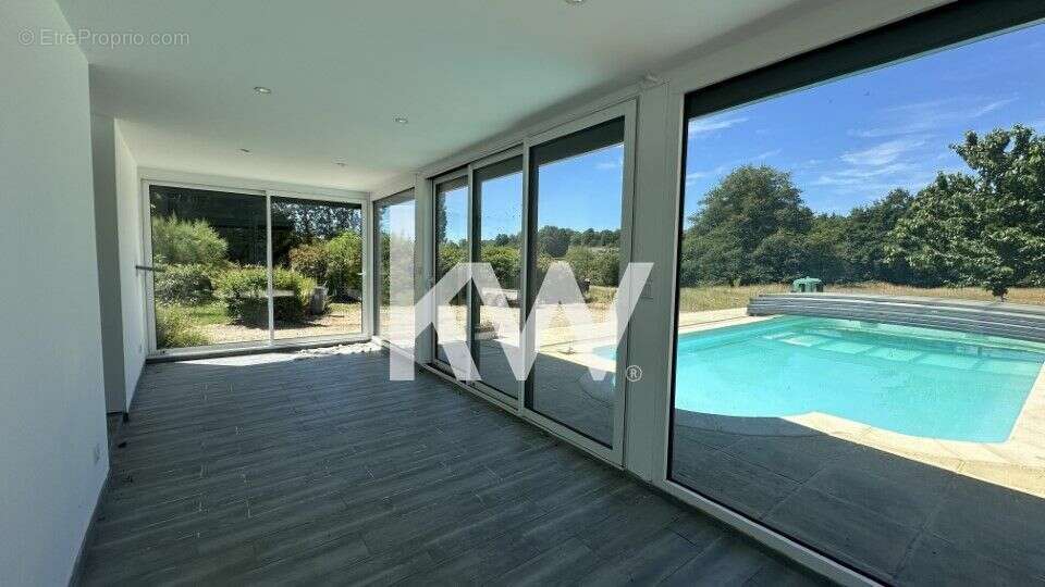 Maison à SAINT-HILAIRE-LES-PLACES