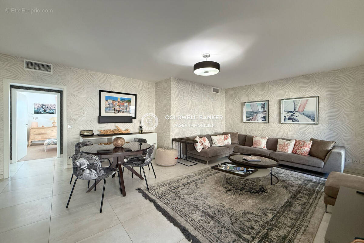 Appartement à SAINT-TROPEZ