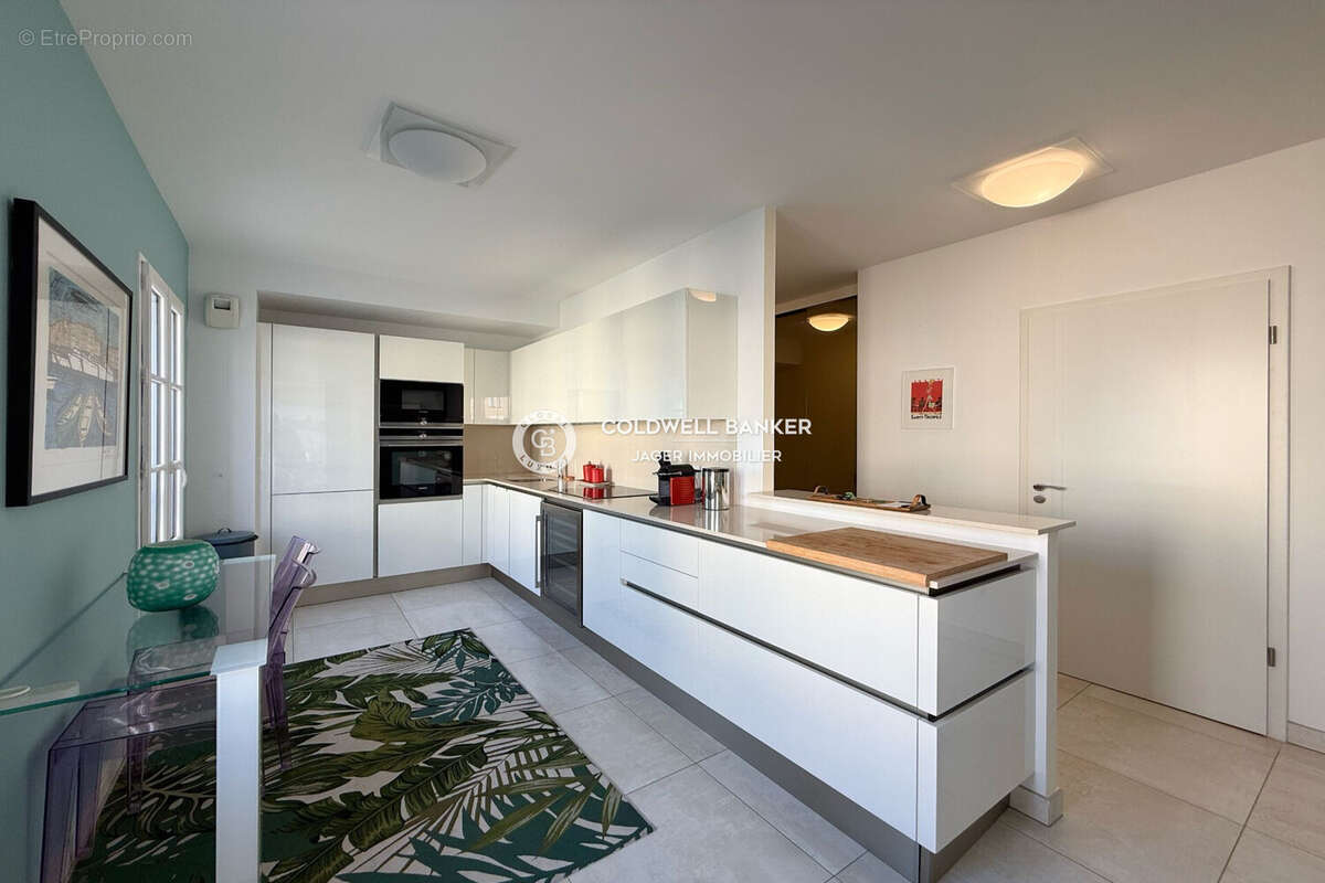 Appartement à SAINT-TROPEZ