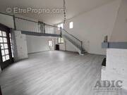 Maison à VER-SUR-LAUNETTE