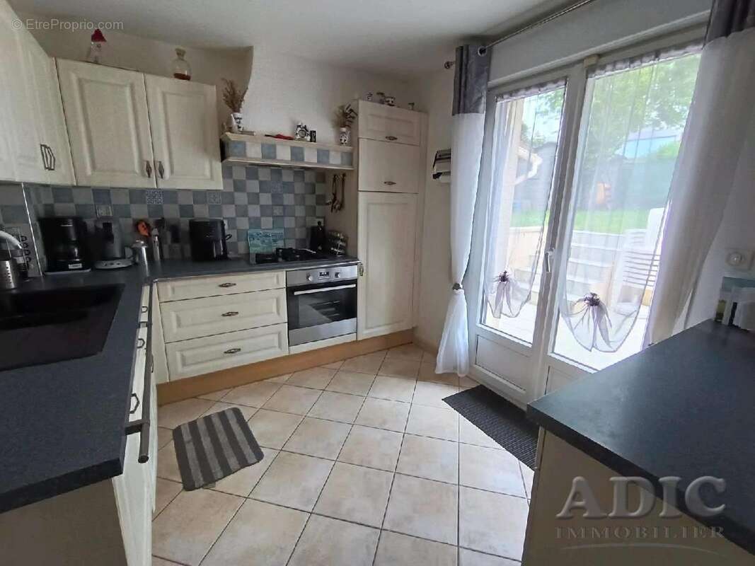 Maison à DAMMARTIN-EN-GOELE