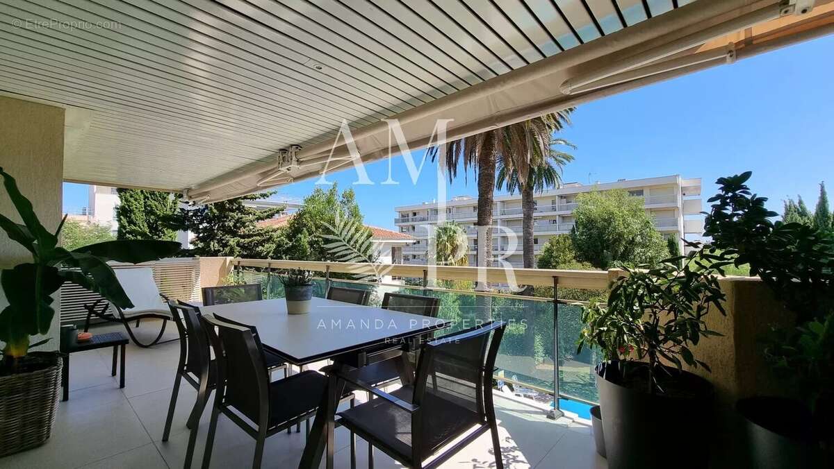 Appartement à CANNES