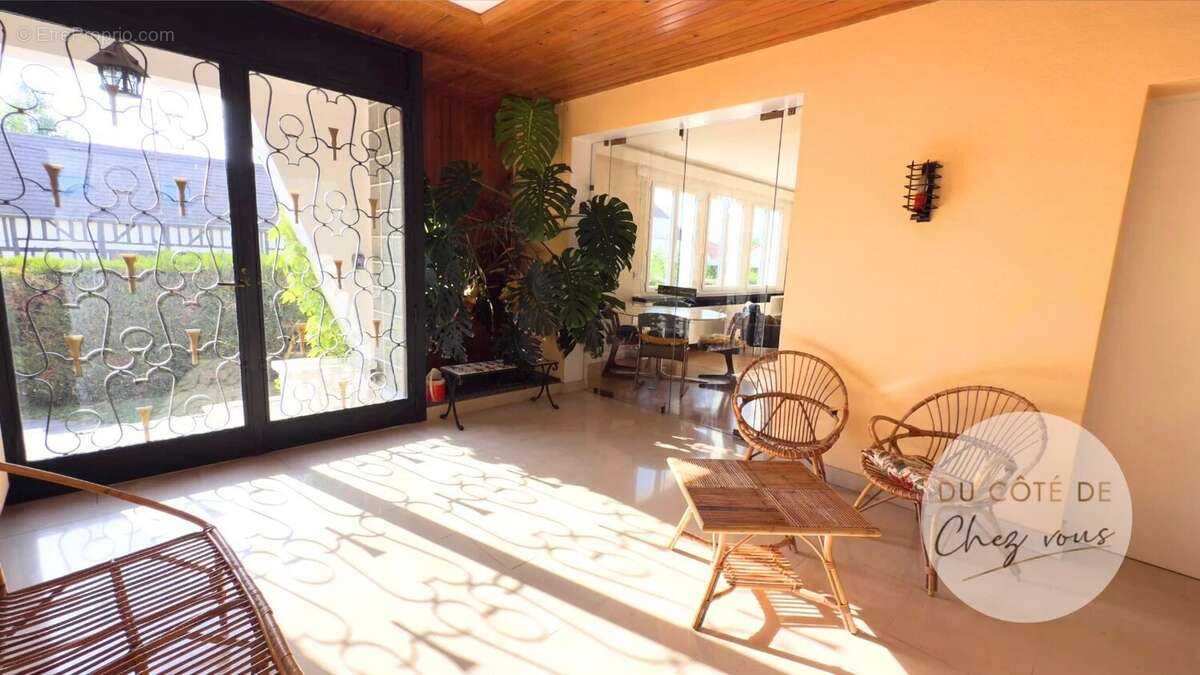 Maison à SAINT-ANDRE-LES-VERGERS