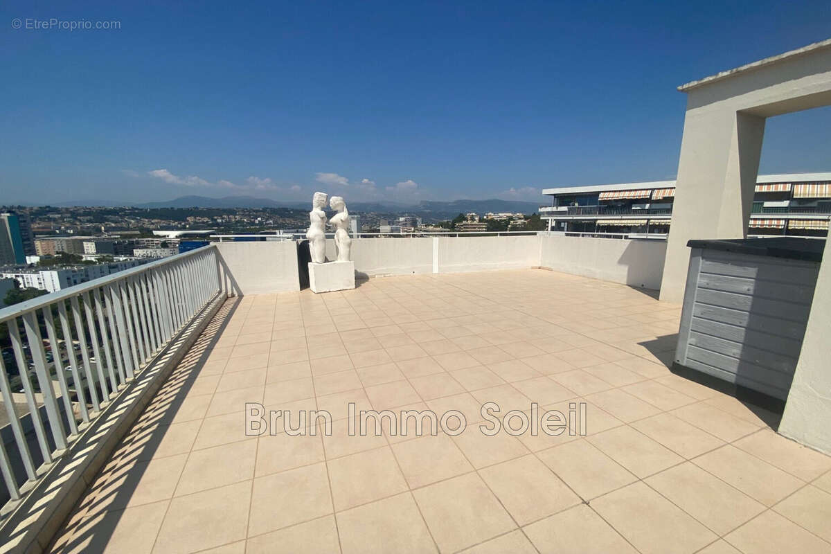 Appartement à NICE
