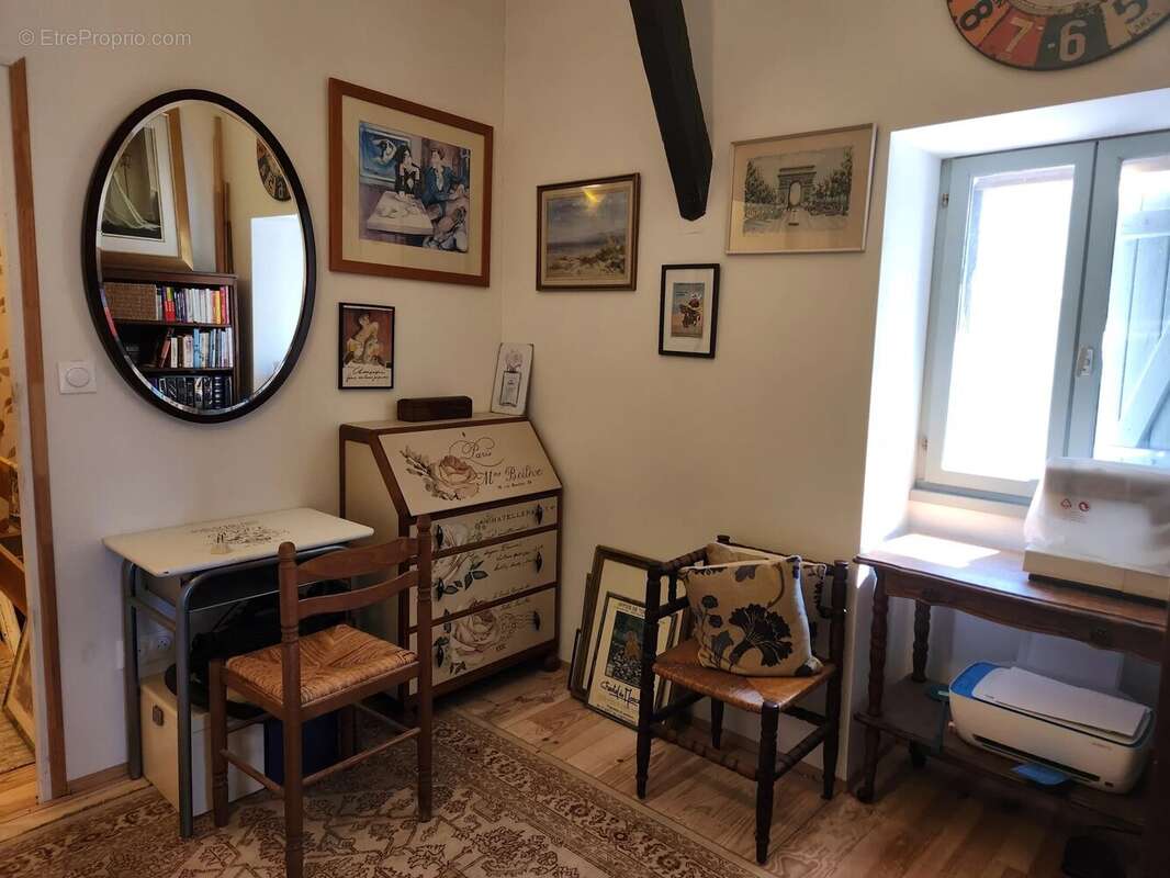 Maison à BUSSIERE-POITEVINE