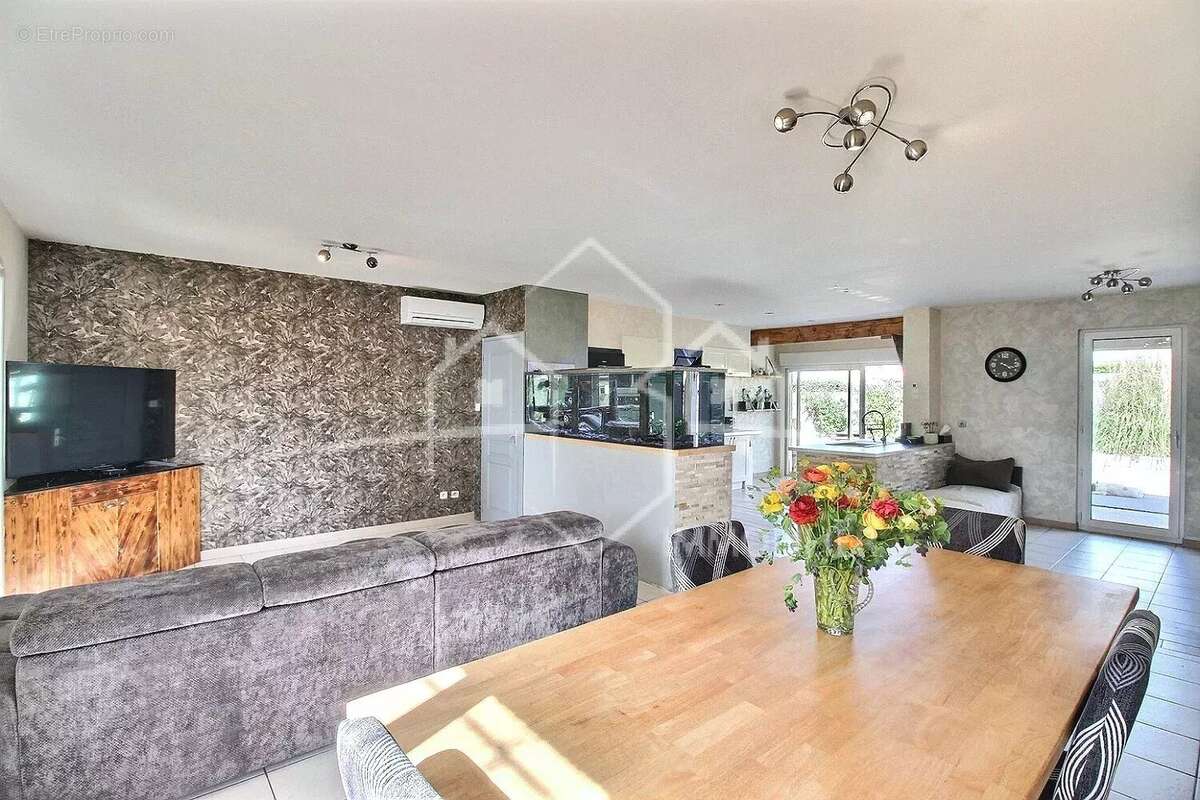 Maison à SAINT-RAMBERT-D&#039;ALBON