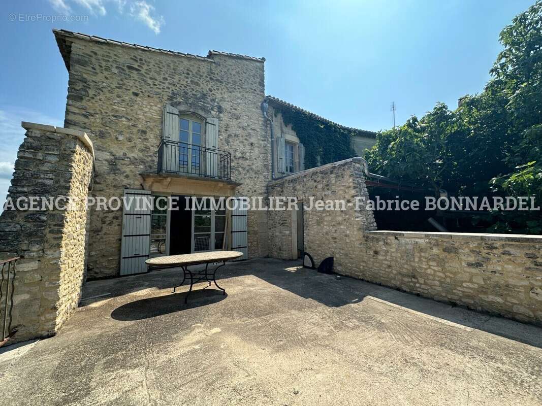 Maison à CHANTEMERLE-LES-GRIGNAN