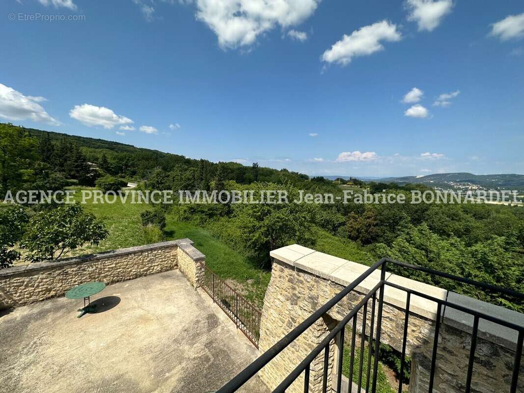 Maison à CHANTEMERLE-LES-GRIGNAN