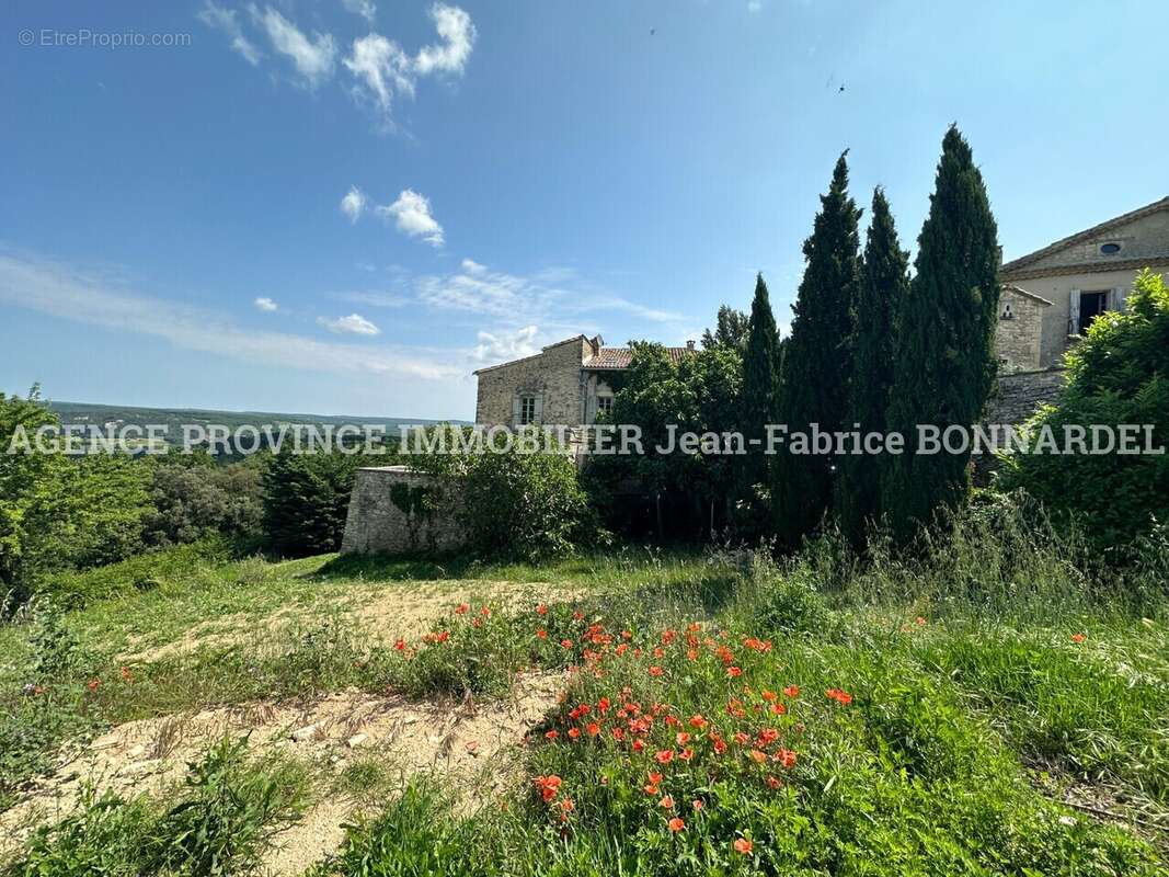 Maison à CHANTEMERLE-LES-GRIGNAN