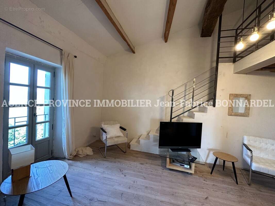 Maison à CHANTEMERLE-LES-GRIGNAN