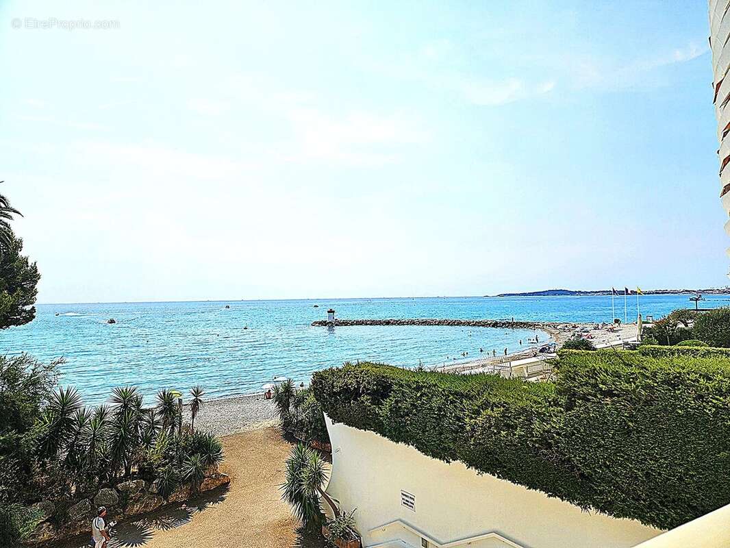 Appartement à VILLENEUVE-LOUBET