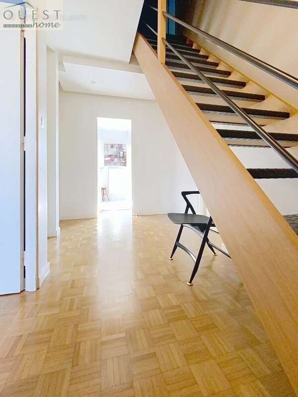 Maison à CHARBONNIERES-LES-BAINS