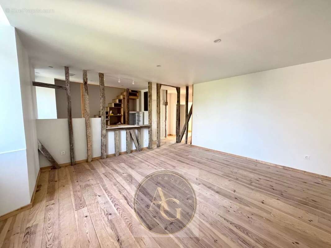 Appartement à MIREVAL-LAURAGAIS