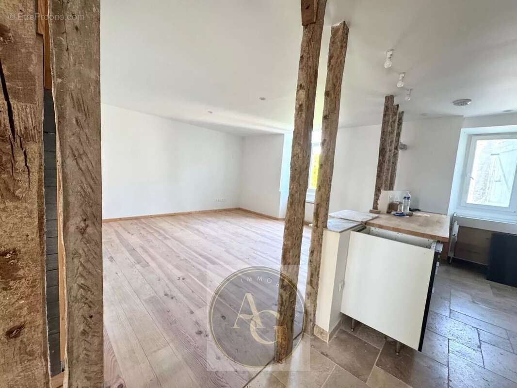 Appartement à MIREVAL-LAURAGAIS