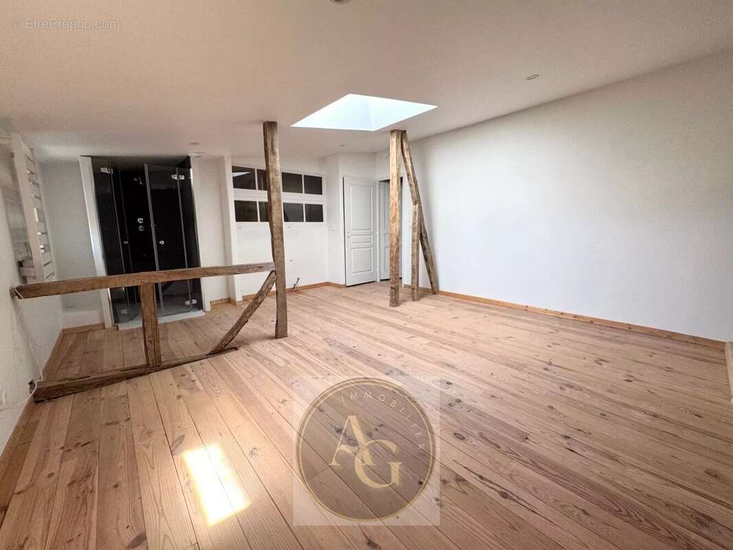 Appartement à MIREVAL-LAURAGAIS