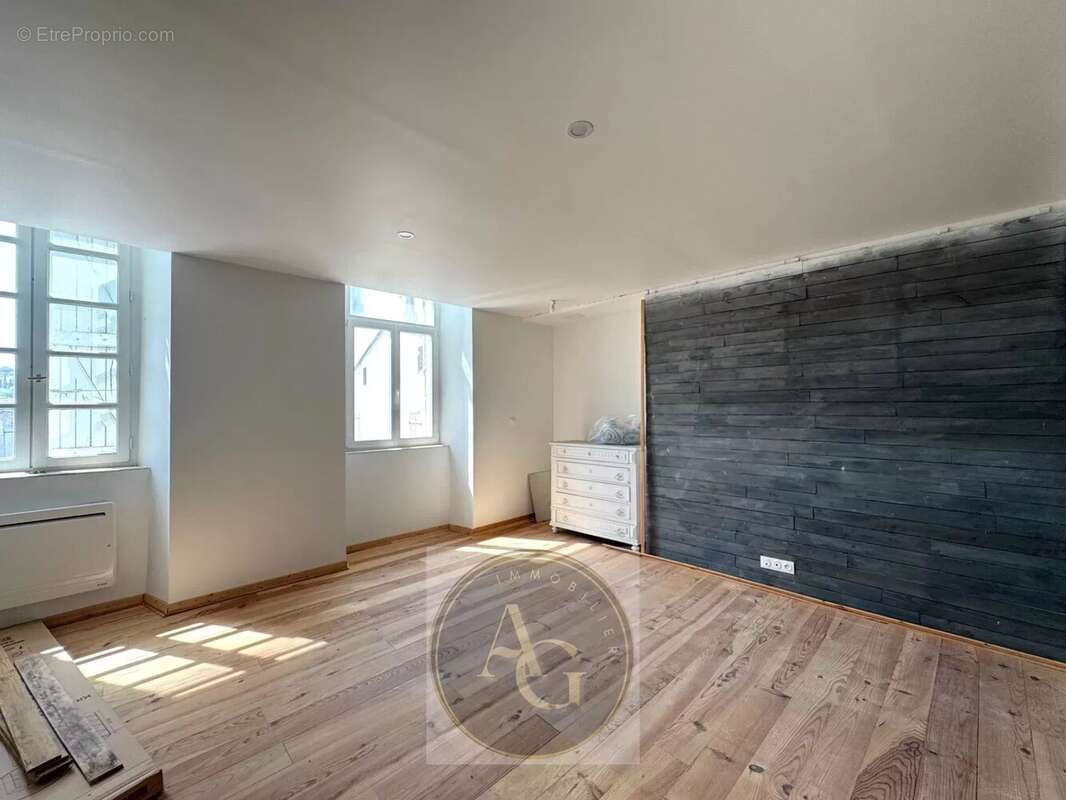 Appartement à MIREVAL-LAURAGAIS