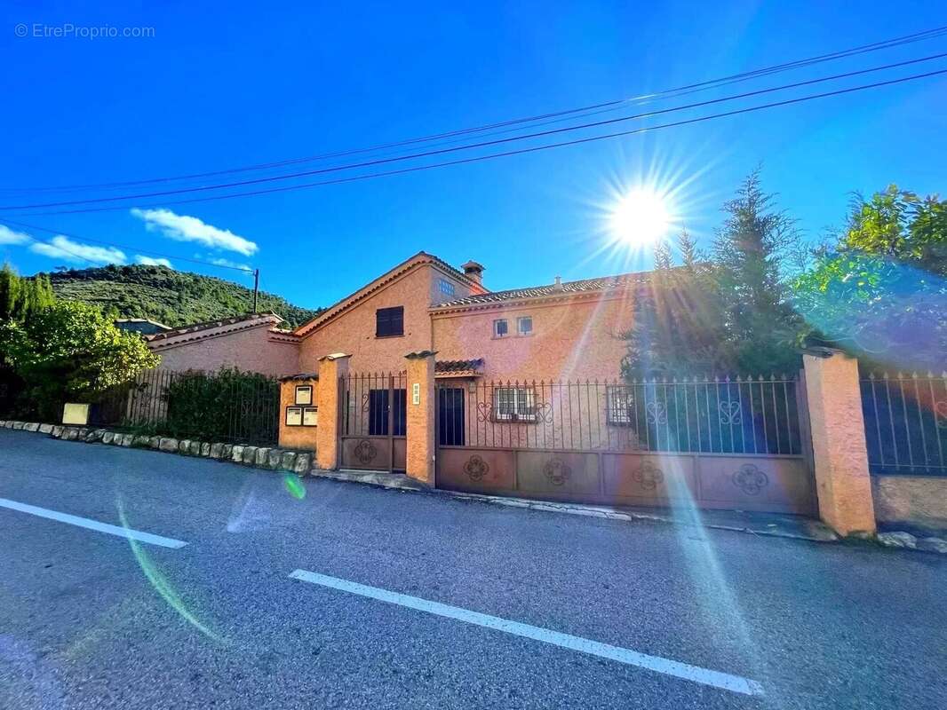 Appartement à ASPREMONT