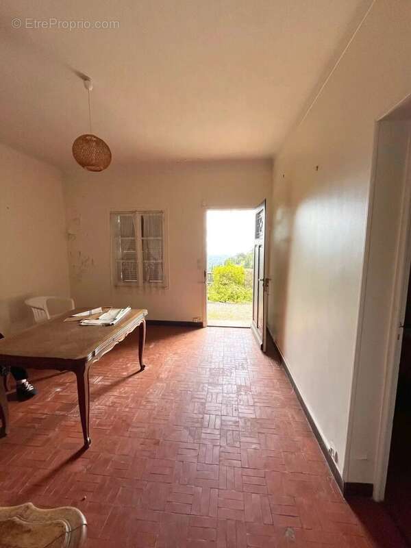 Appartement à ASPREMONT