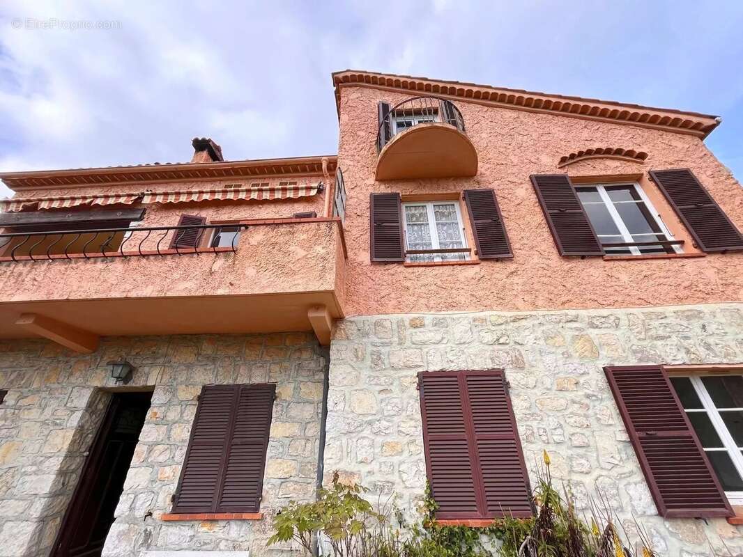 Appartement à ASPREMONT