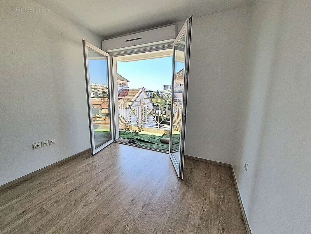 Appartement à LE CANNET