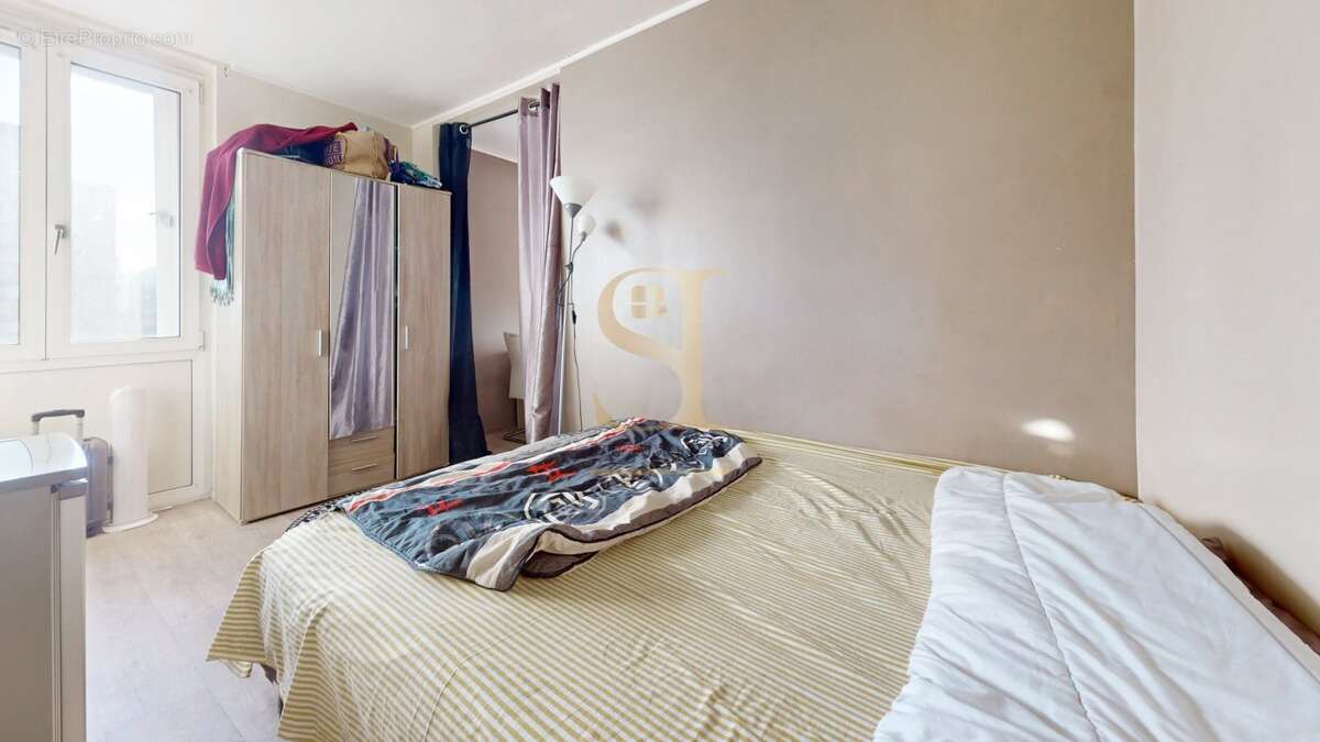 Appartement à VIRY-CHATILLON