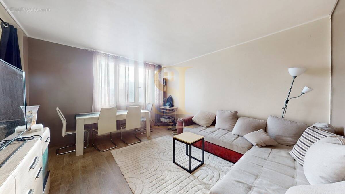 Appartement à VIRY-CHATILLON