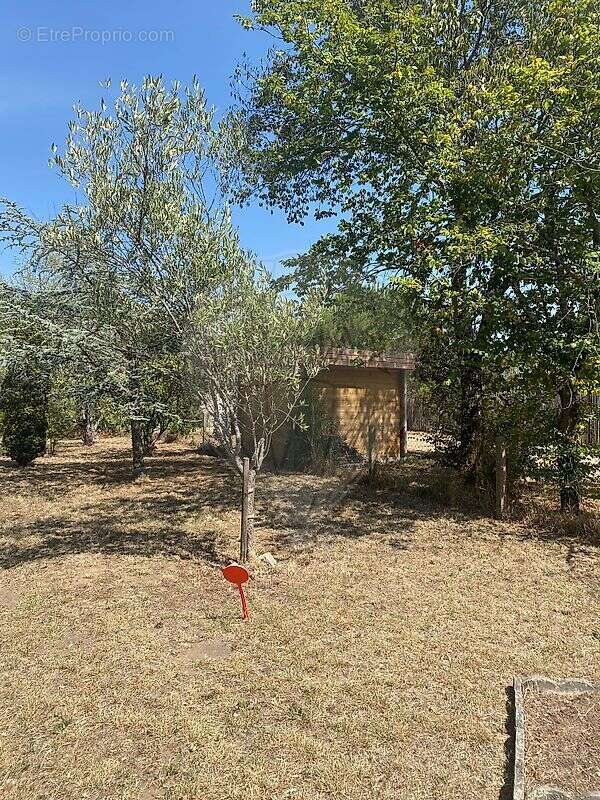 Terrain à LA TREMBLADE