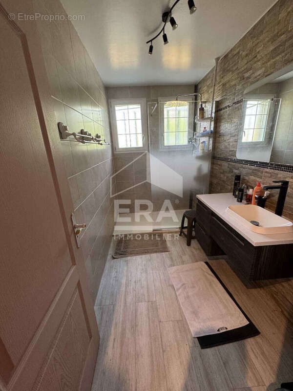 Maison à MONTPON-MENESTEROL