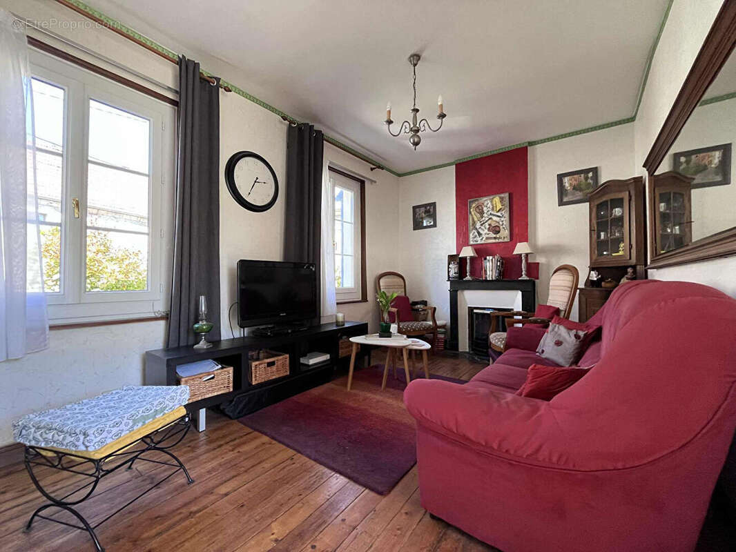 Maison à VILLERS-COTTERETS