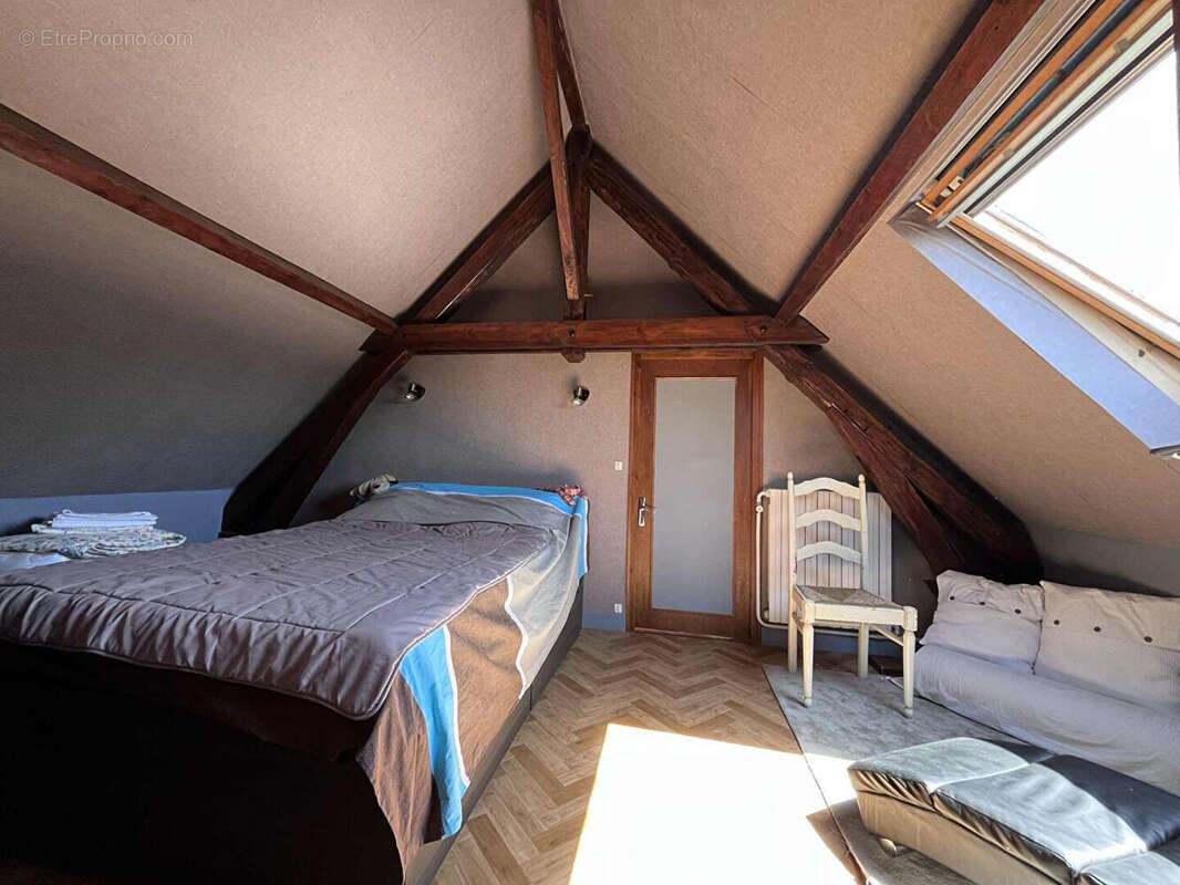 Maison à VILLERS-COTTERETS