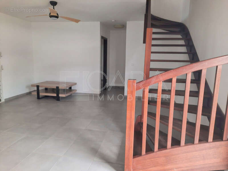 PHOTO-2025-08-13-12-06-57 1_lzn - Maison à REMIRE-MONTJOLY