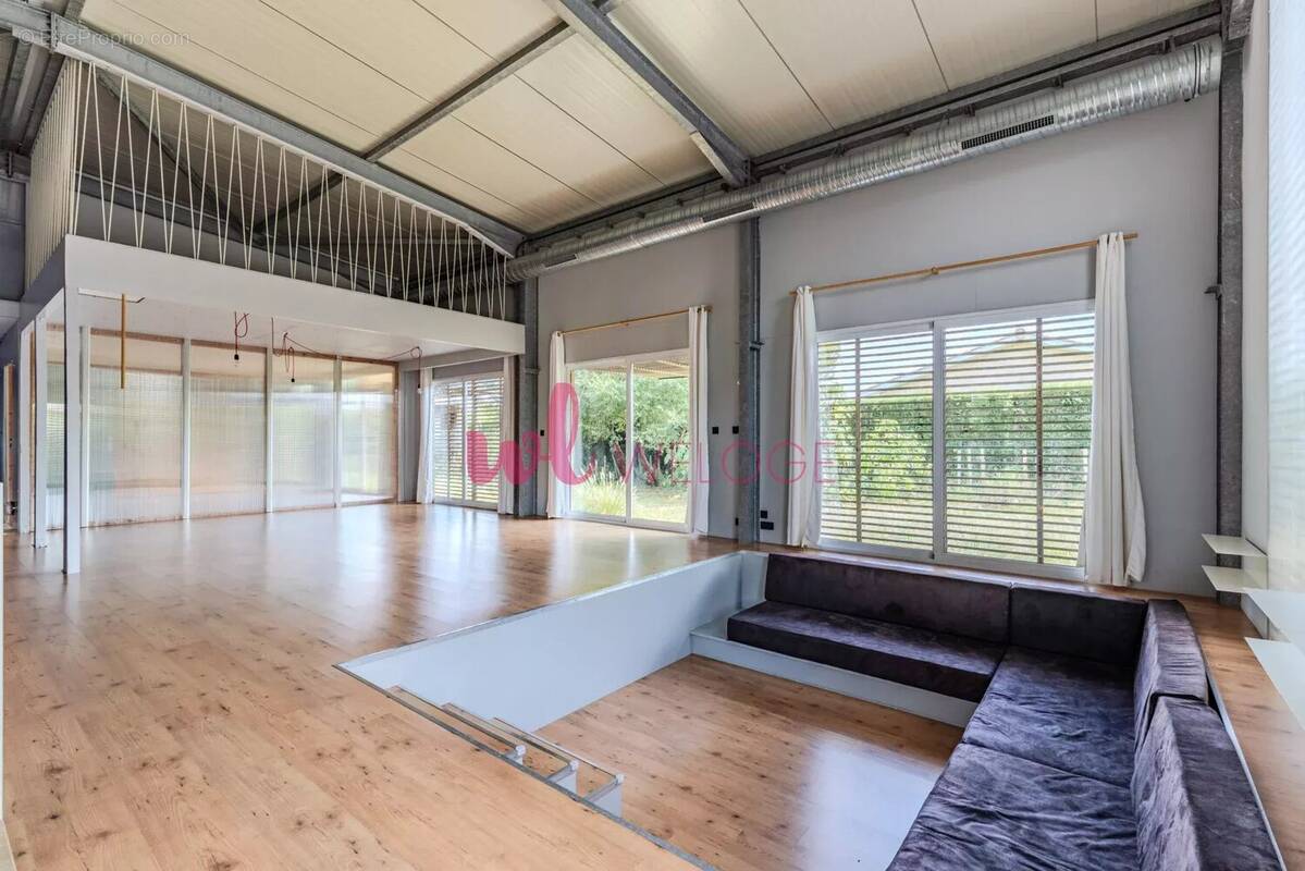 Appartement à MONTUSSAN