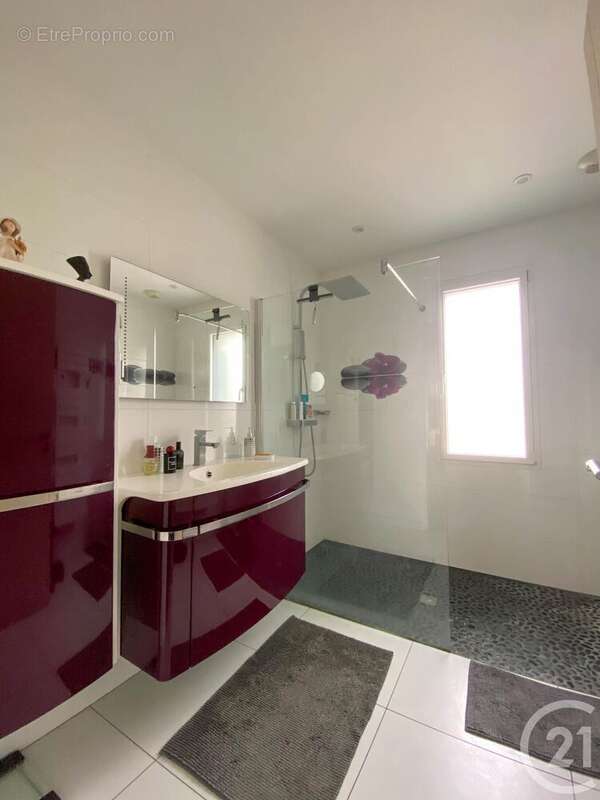 Maison à TALMONT-SAINT-HILAIRE