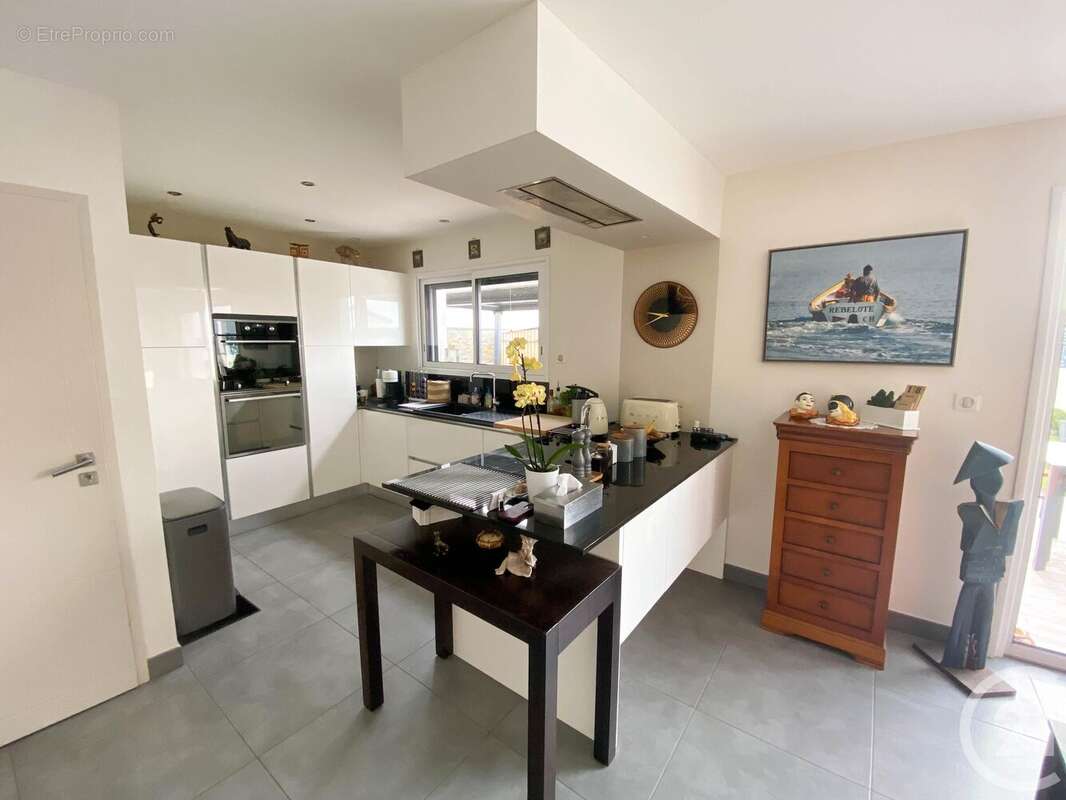 Maison à TALMONT-SAINT-HILAIRE