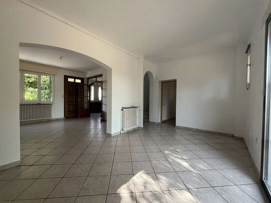 Maison à LESCURE-D&#039;ALBIGEOIS