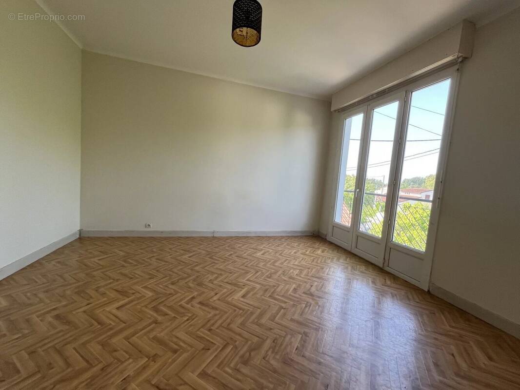 Maison à LESCURE-D&#039;ALBIGEOIS