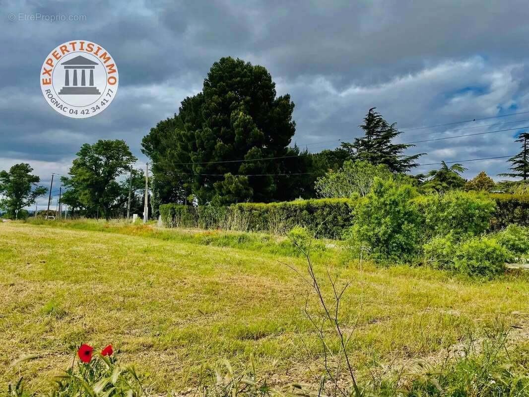 Terrain à BERRE-L&#039;ETANG