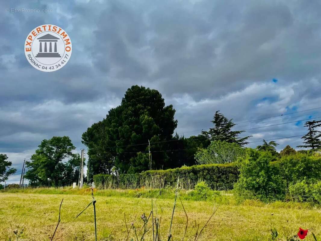 Terrain à BERRE-L&#039;ETANG