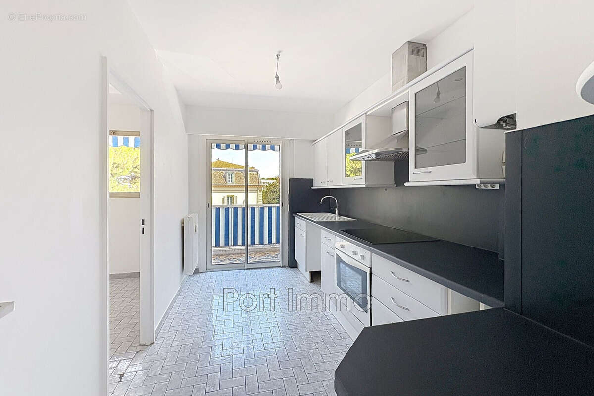 Appartement à CAGNES-SUR-MER