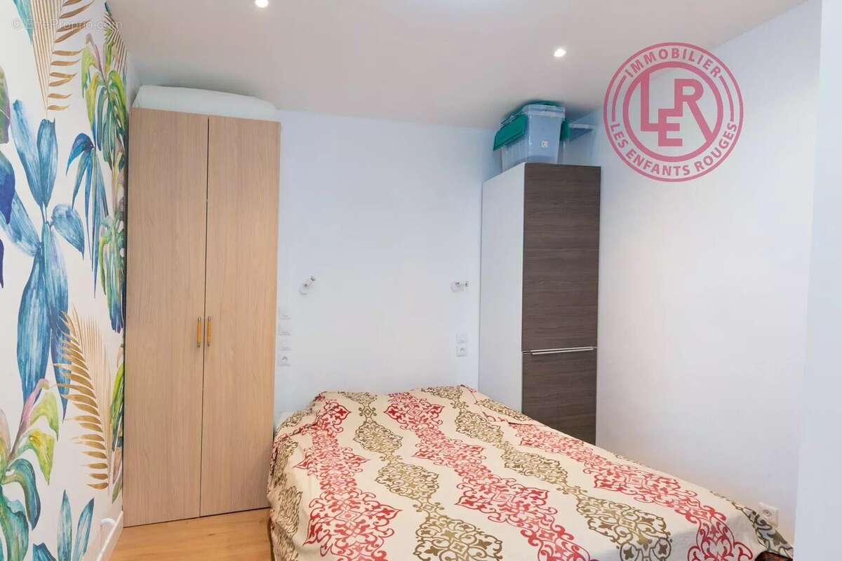 Appartement à PARIS-10E
