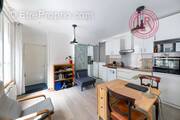 Appartement à PARIS-10E