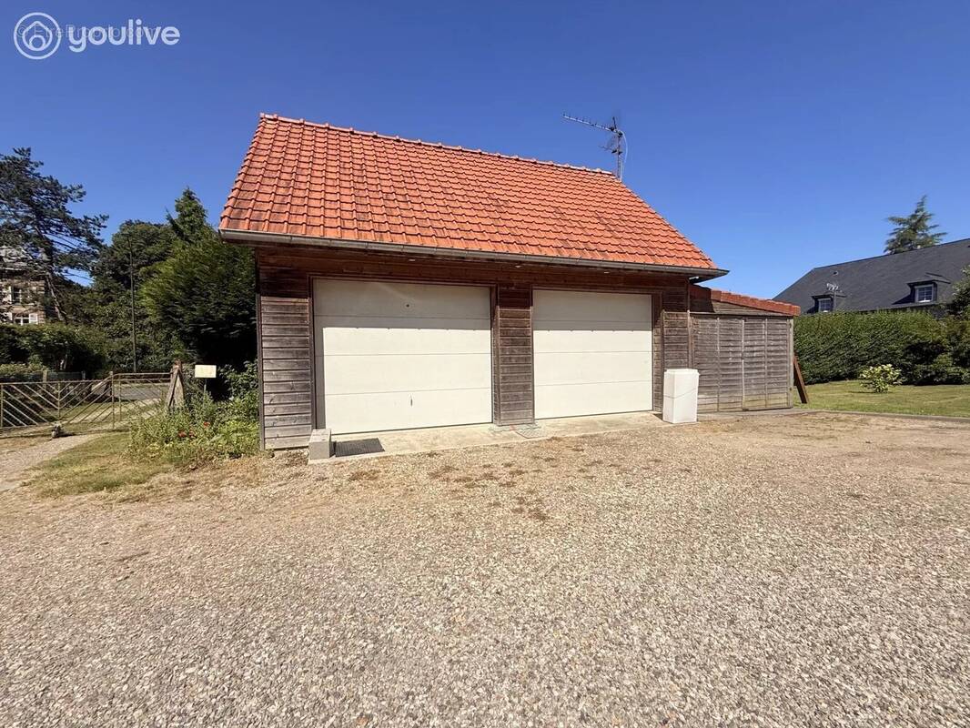 Maison à CANY-BARVILLE