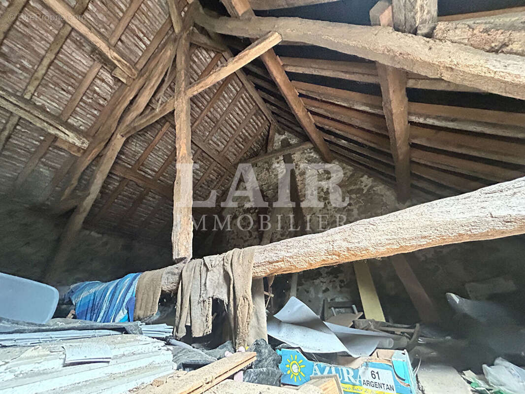 Maison à SAINT-CHRISTOPHE-LE-JAJOLET