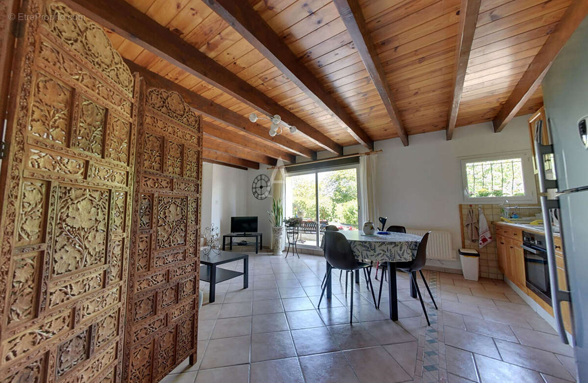 Maison à LAMOTHE-CAPDEVILLE