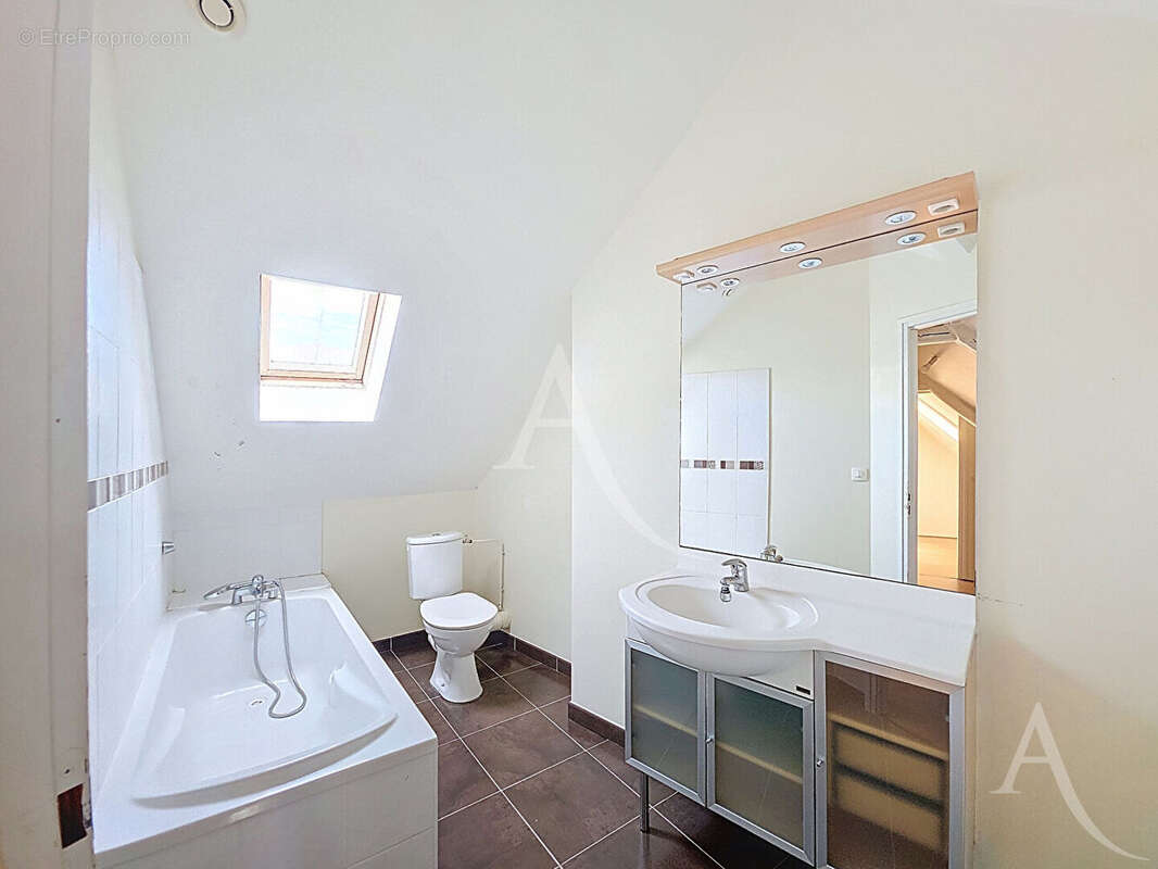 Appartement à MANTES-LA-JOLIE