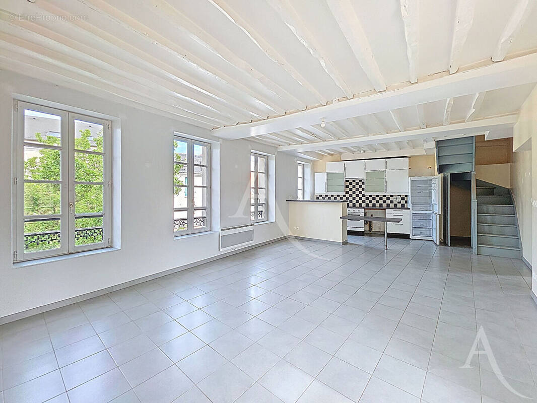 Appartement à MANTES-LA-JOLIE