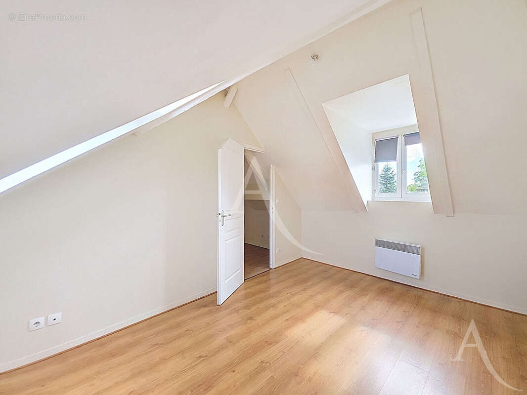 Appartement à MANTES-LA-JOLIE